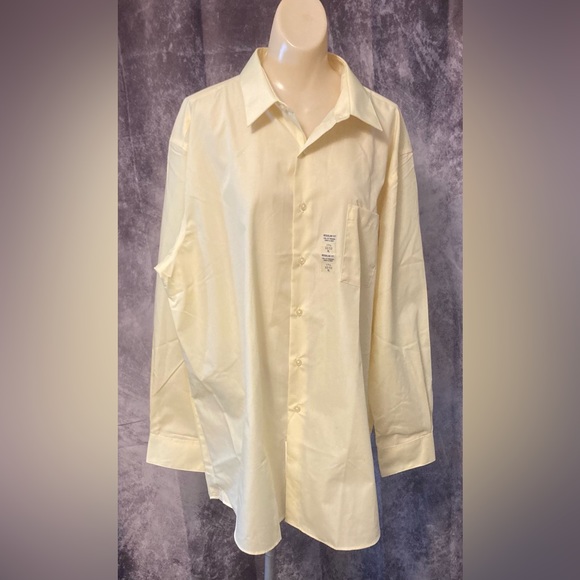 Van Heusen men’s button down Lemon Glaze XL - Picture 2 of 9